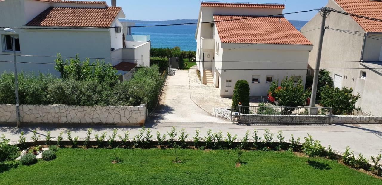 Navi Kaštela Exterior foto